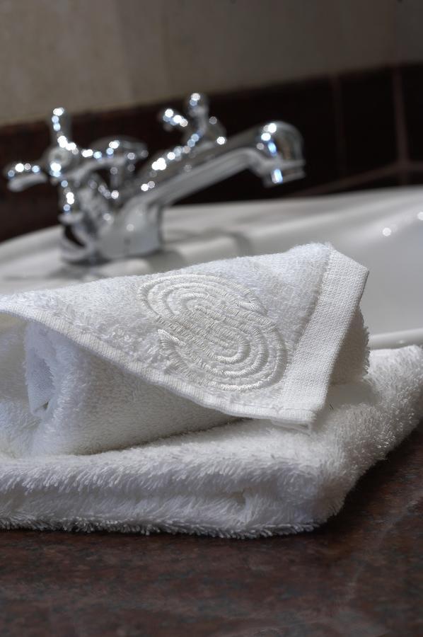 Lake Victoria Serena Golf Resort & Spa Kigo Room photo